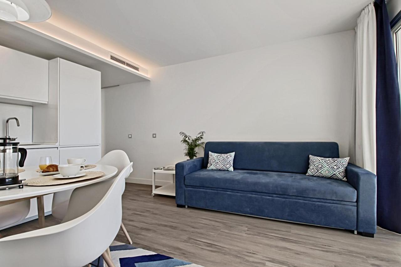 Carihuela Suites Torremolinos Eksteriør bilde