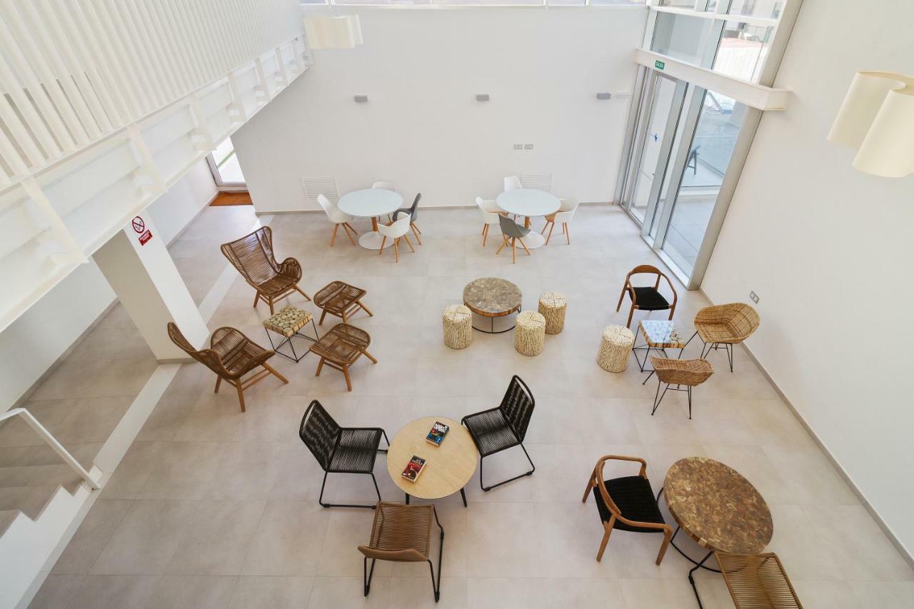 Carihuela Suites Torremolinos Eksteriør bilde